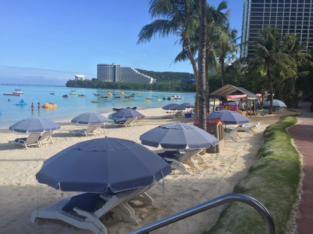Day 13 - The Long Beach of the Outrigger Hotel ... to the Right is the Large Water Park Filled with Pools, Slides, Water Falls, Lounging Areas